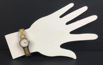 Ladies seiko wristwatch