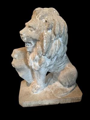 CE348 - Concrete Garden Lion