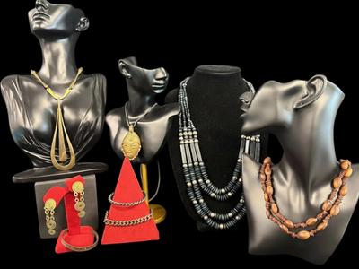 CEJ101 - Mixed Lot of Modernist, Ethnic & Statement Jewelry Pieces