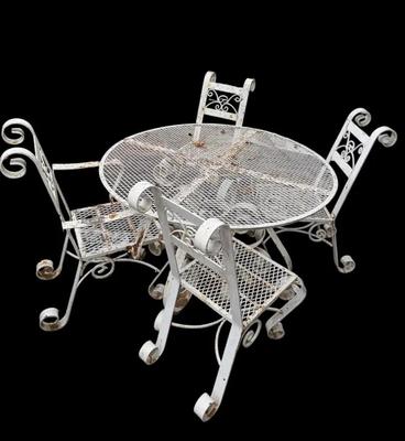 CE343 - Vintage Wrought Iron Patio Set