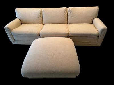 CE351 - Sofa & Ottoman - Simmons Hide-a-Bed
