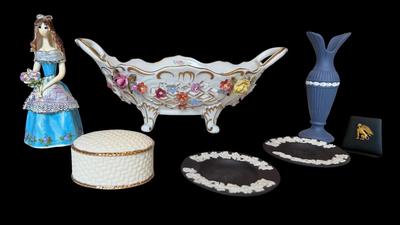 CE104 - Dresden, Lenox, Wedgwood Decor