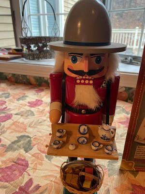 Sale Photo Thumbnail #284