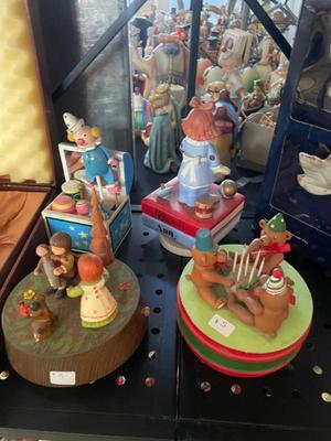 Sale Photo Thumbnail #117