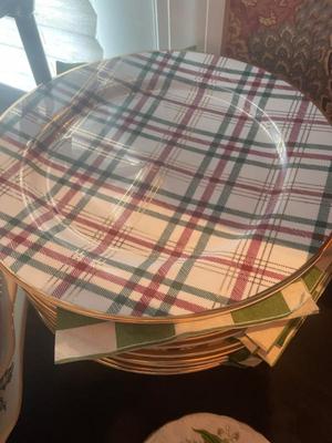 Sale Photo Thumbnail #388