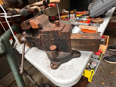 Sale Photo Thumbnail #534