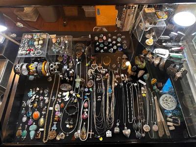 Sale Photo Thumbnail #114