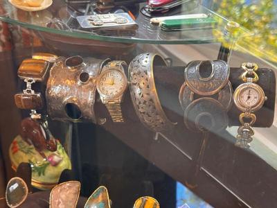 Sale Photo Thumbnail #117