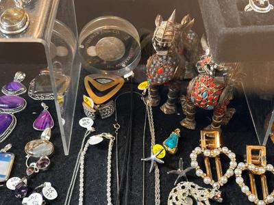 Sale Photo Thumbnail #129