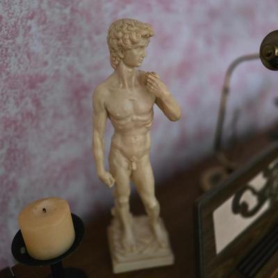 Sale Photo Thumbnail #178