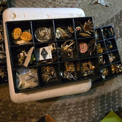 Sale Photo Thumbnail #43