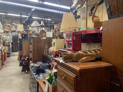 Sale Photo Thumbnail #10