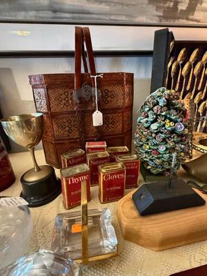 Sale Photo Thumbnail #25