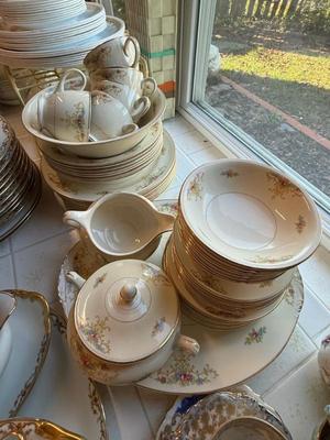 Sale Photo Thumbnail #314