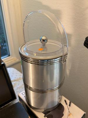 Sale Photo Thumbnail #33