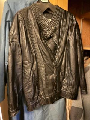 Sale Photo Thumbnail #143