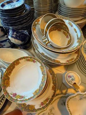 Sale Photo Thumbnail #303