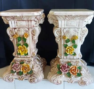 CAPODIMONTE SIDE PEDESTALS - LOT OF TWO