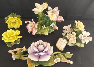 CAPODIMONTE DECORATIVE FLORAL PIECES 159