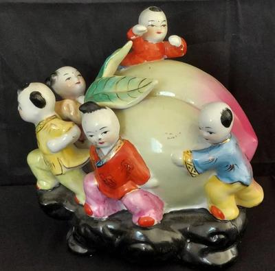 VINTAGE CHINESE PORCELAIN LONGEVITY PEACH