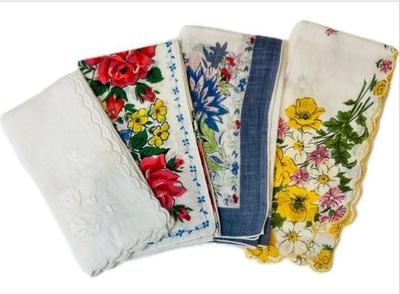 Sale Photo Thumbnail #165: Vintage Handkerchiefs