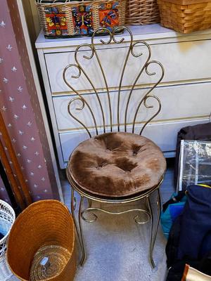 Sale Photo Thumbnail #716