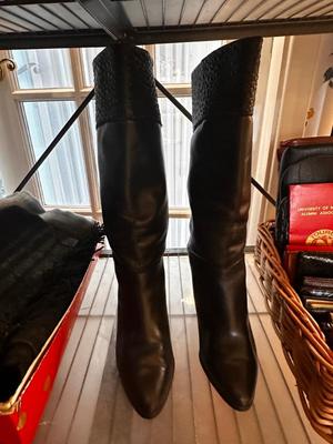 Sale Photo Thumbnail #671