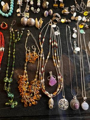 Sale Photo Thumbnail #75