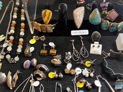 Sale Photo Thumbnail #86