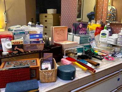 Sale Photo Thumbnail #714