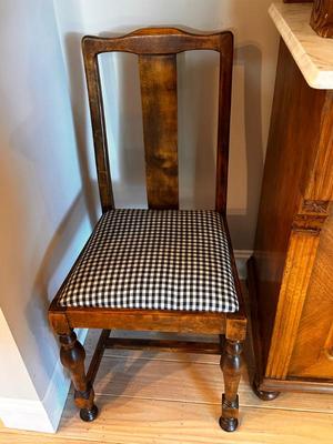 Sale Photo Thumbnail #247: Set of four chairs