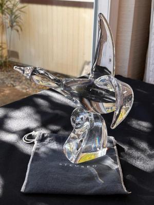 Sale Photo Thumbnail #7: Stuben glass duck