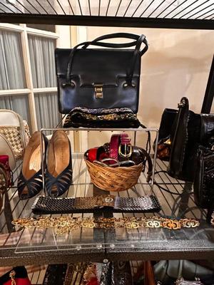 Sale Photo Thumbnail #690