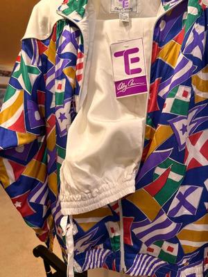 Sale Photo Thumbnail #707