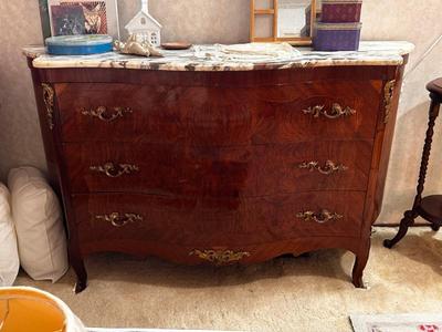 Sale Photo Thumbnail #370