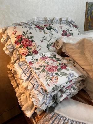 Sale Photo Thumbnail #388