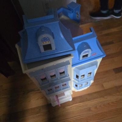 Sale Photo Thumbnail #50