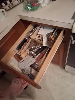 Sale Photo Thumbnail #65