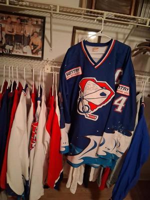 Sale Photo Thumbnail #48