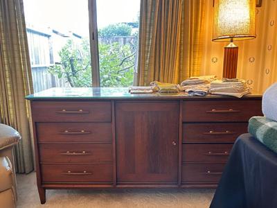 Sale Photo Thumbnail #344