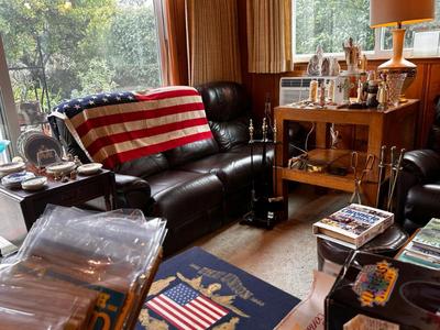 Sale Photo Thumbnail #282