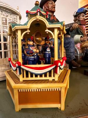 Sale Photo Thumbnail #202