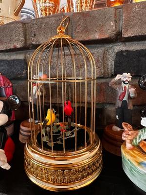 Sale Photo Thumbnail #3