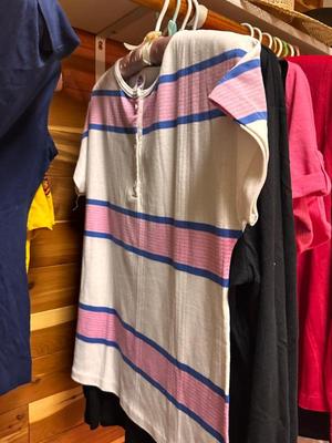 Sale Photo Thumbnail #390