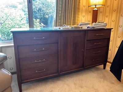 Sale Photo Thumbnail #345