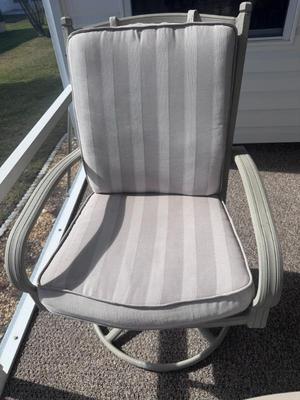 Sale Photo Thumbnail #110