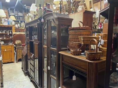 Sale Photo Thumbnail #21