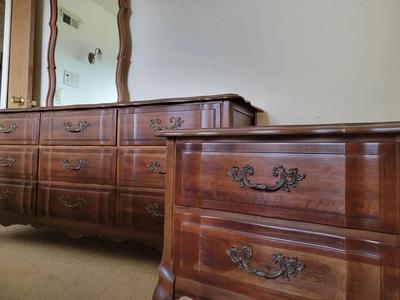 DRESSER WITH VANITY AND MATCHING SIDE TABLE