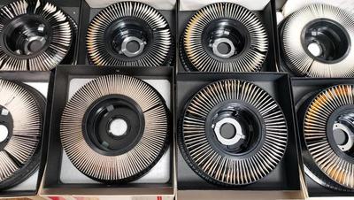 1960's AND 1970'S SLIDES FROM ARIZONA, CALIFORNIA, MASSACHUSETTS, AFRICA, AND PARIS 