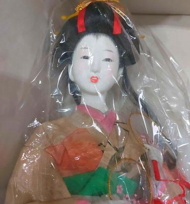 PAIR OF COLORFUL JAPANESE GEISHA DOLLS